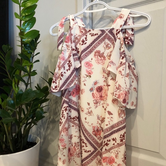 Flower Dress - Picture 1 of 5